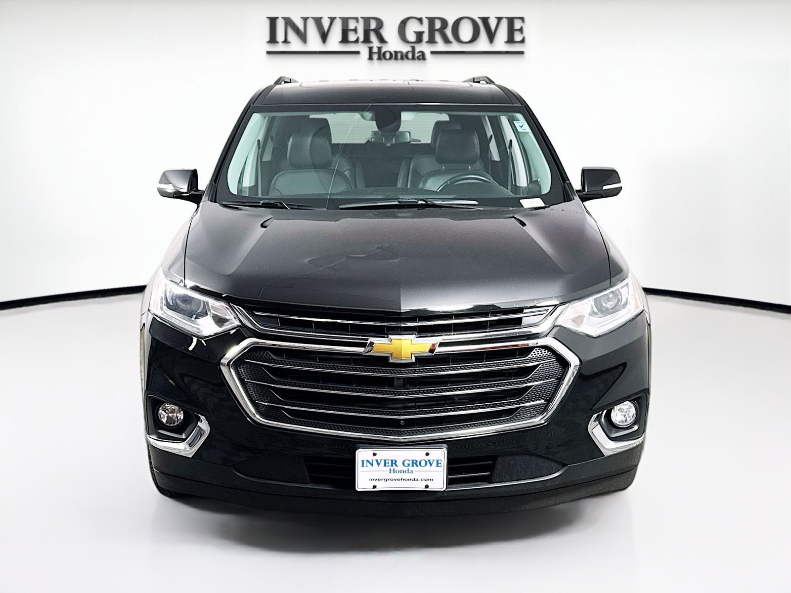 Used 2019 Chevrolet Traverse 3LT with VIN 1GNEVHKW5KJ212095 for sale in Inver Grove Heights, Minnesota