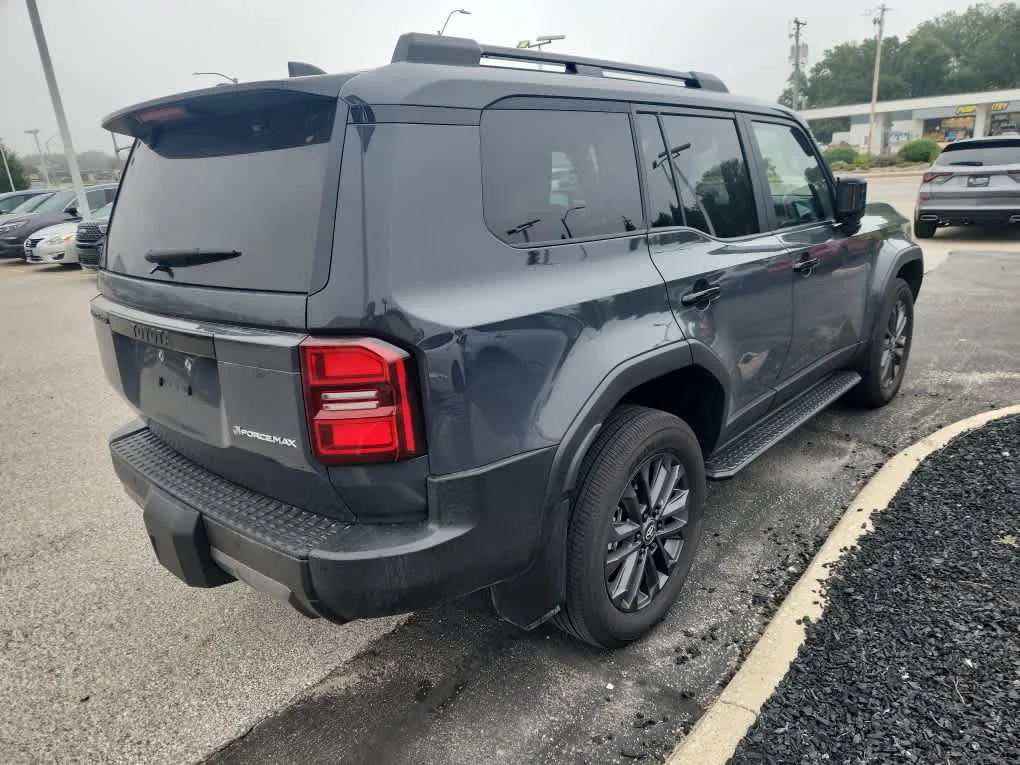 Used 2026 Underground Toyota  image 5