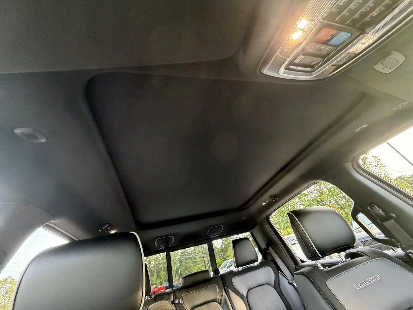 New 2026 Bright White Clear-Coat Exterior Paint RAM Laramie image 23