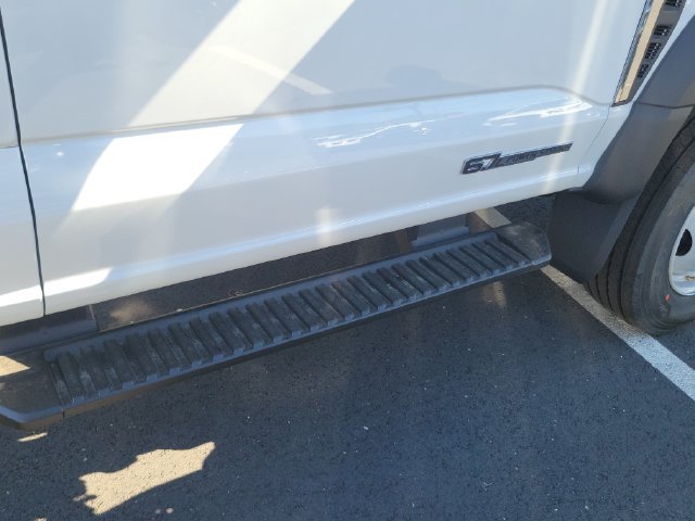 New 2026 Oxford White Ford F-600® XL image 7