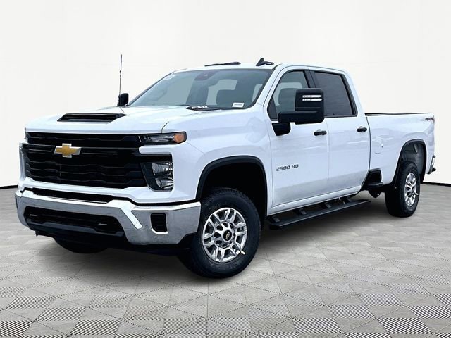 New 2026 Summit White Chevrolet WT image 3