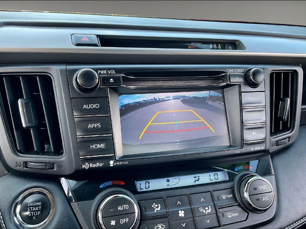 Used 2018 Black Toyota XLE image 18