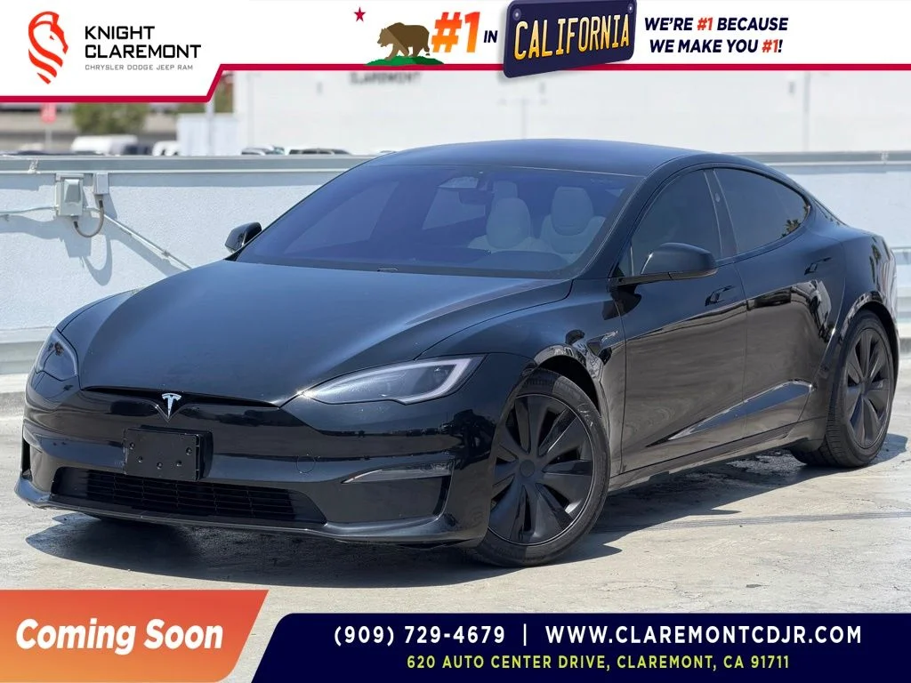 2023 Tesla Model S Standard Range's photo
