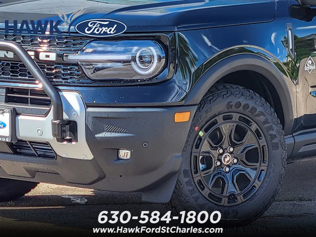 New 2025 Shadow Black Ford Outer Banks® image 2