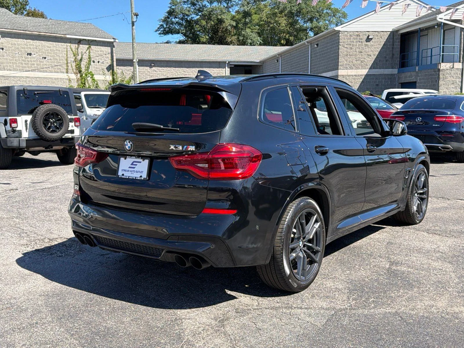 Used 2020 Black BMW M image 7