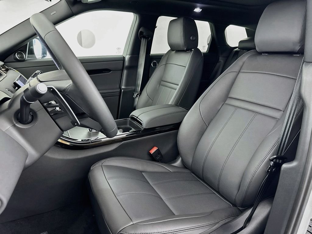 New 2026 Fuji White Land Rover Core S image 21