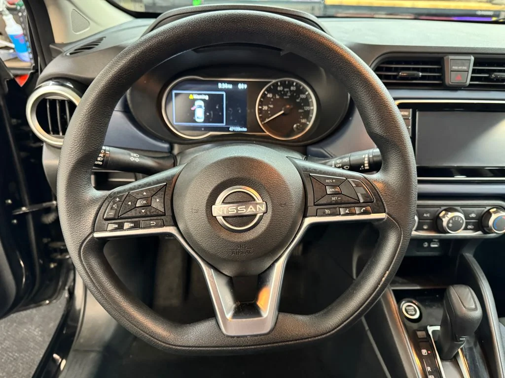 Used 2025 Black Nissan 1.6 SV image 17