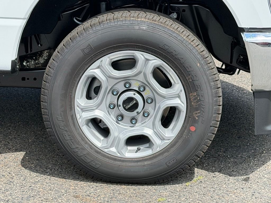 New 2026 White Ford XLT image 21
