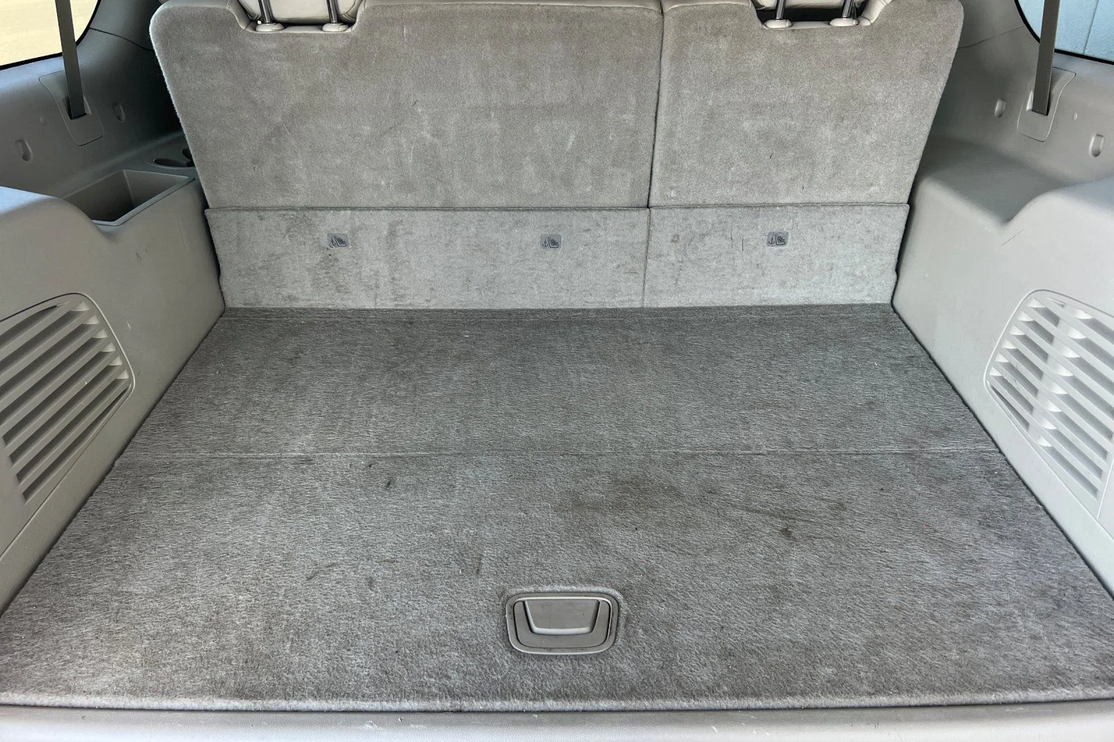 Used 2019 Black GMC Denali image 17