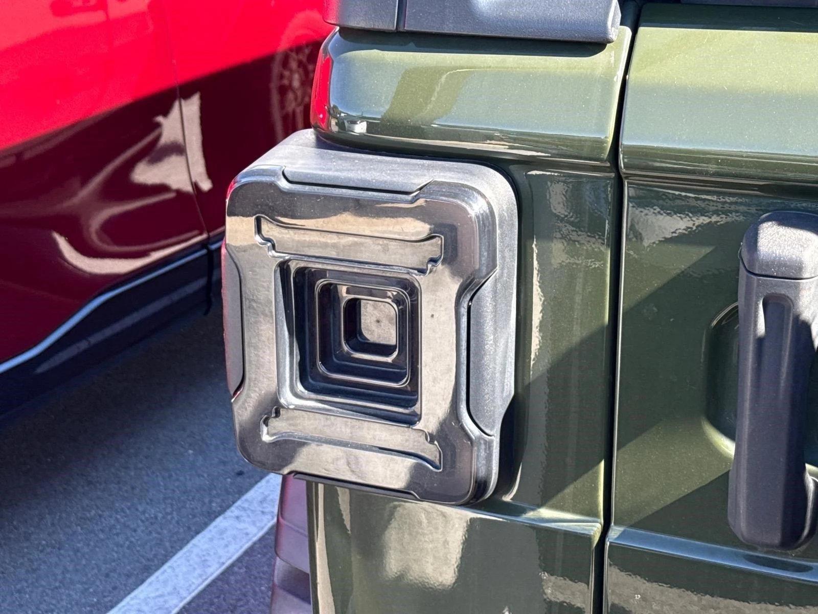 Used 2021 -SELECT- JEEP SPORT image 15