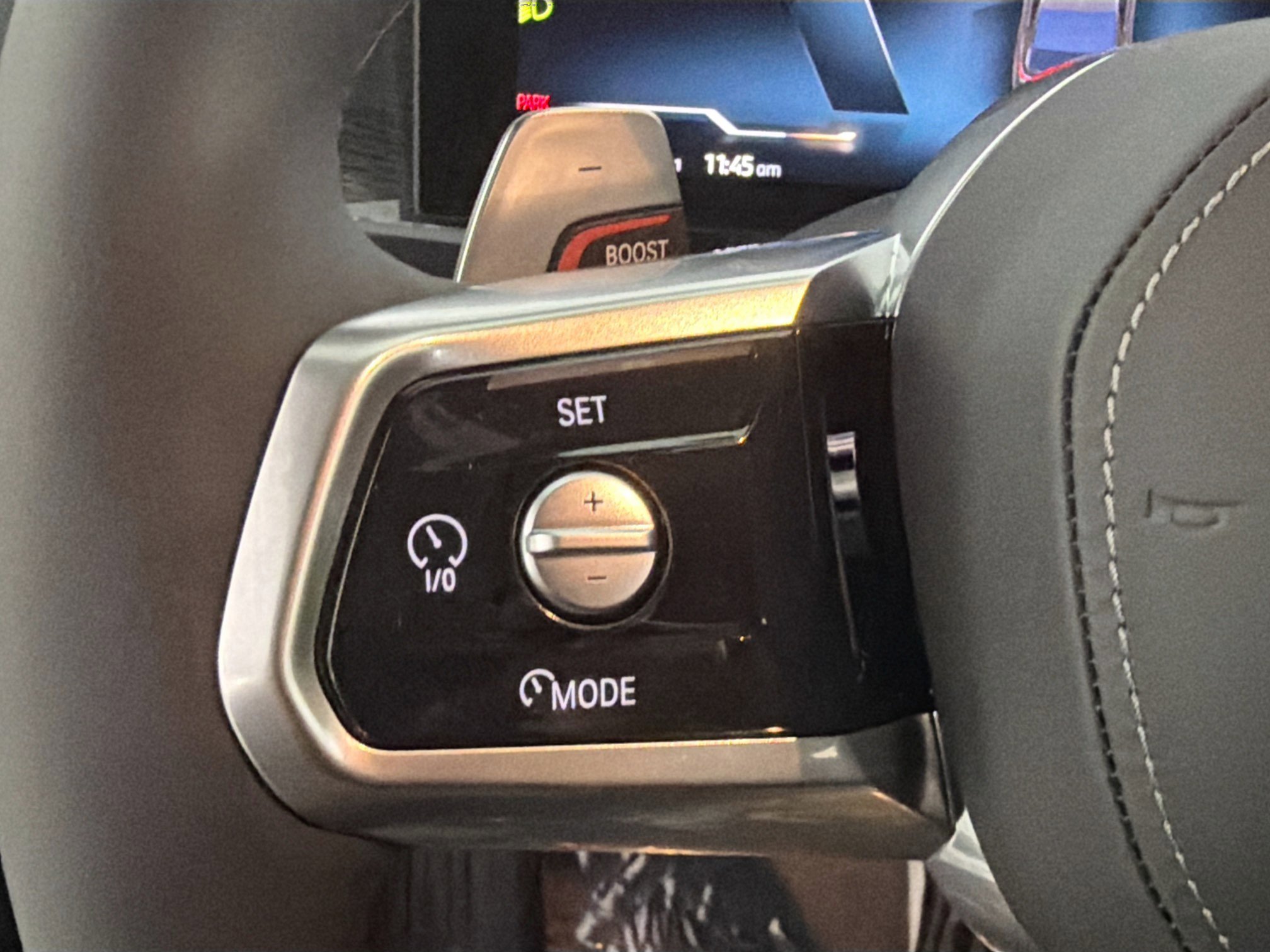 2026 BMW 7 Series 750e - Photo 34