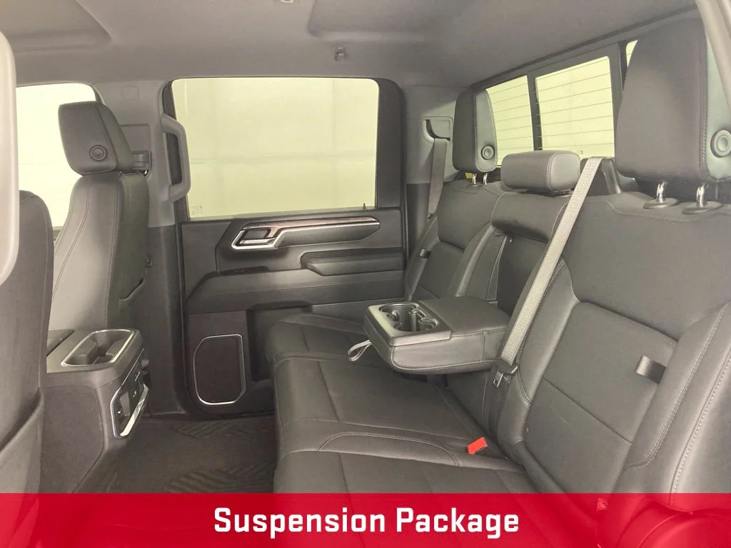 Used 2025 White Chevrolet LTZ image 19