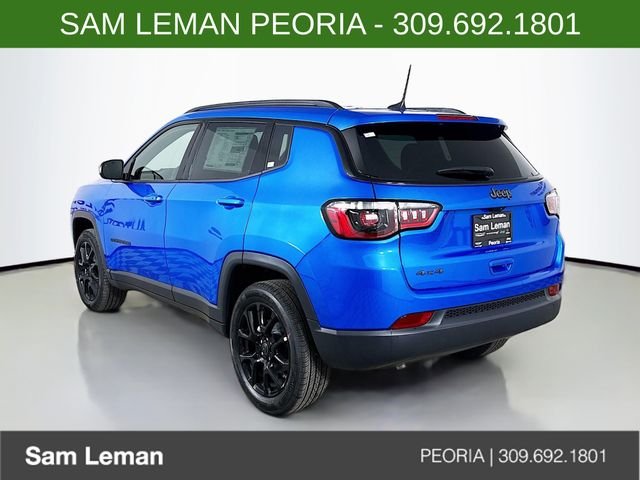 New 2026 Hydro Blue Pearlcoat Jeep Latitude image 5