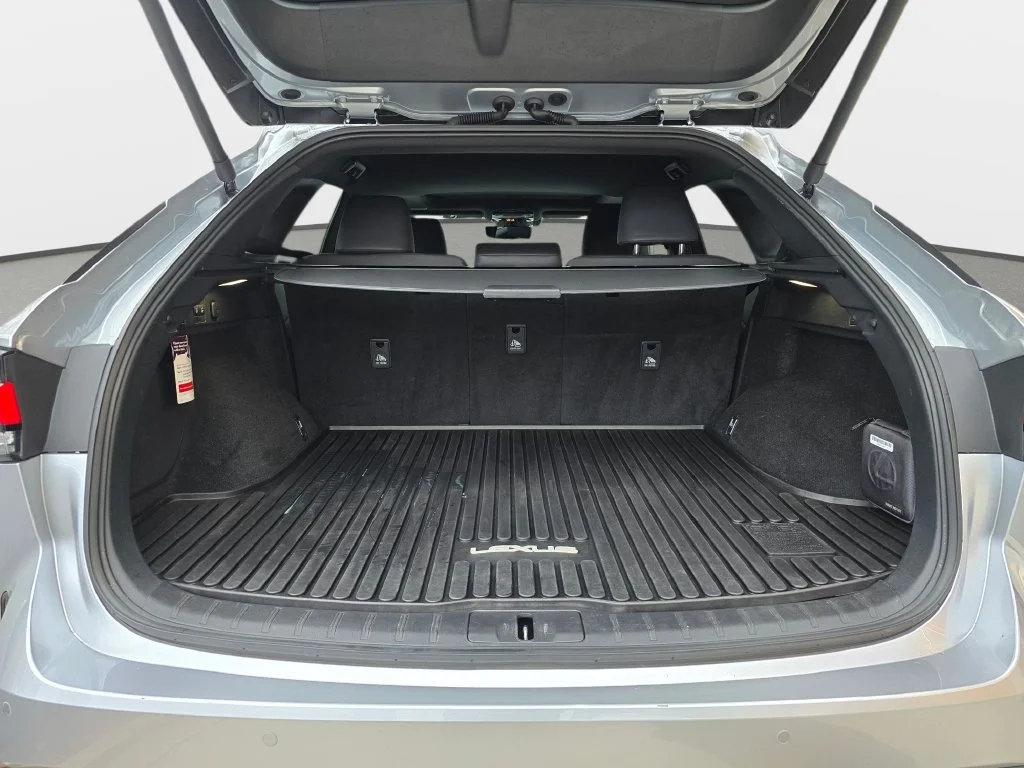 Used 2023 Silver Lexus 350 Premium image 14