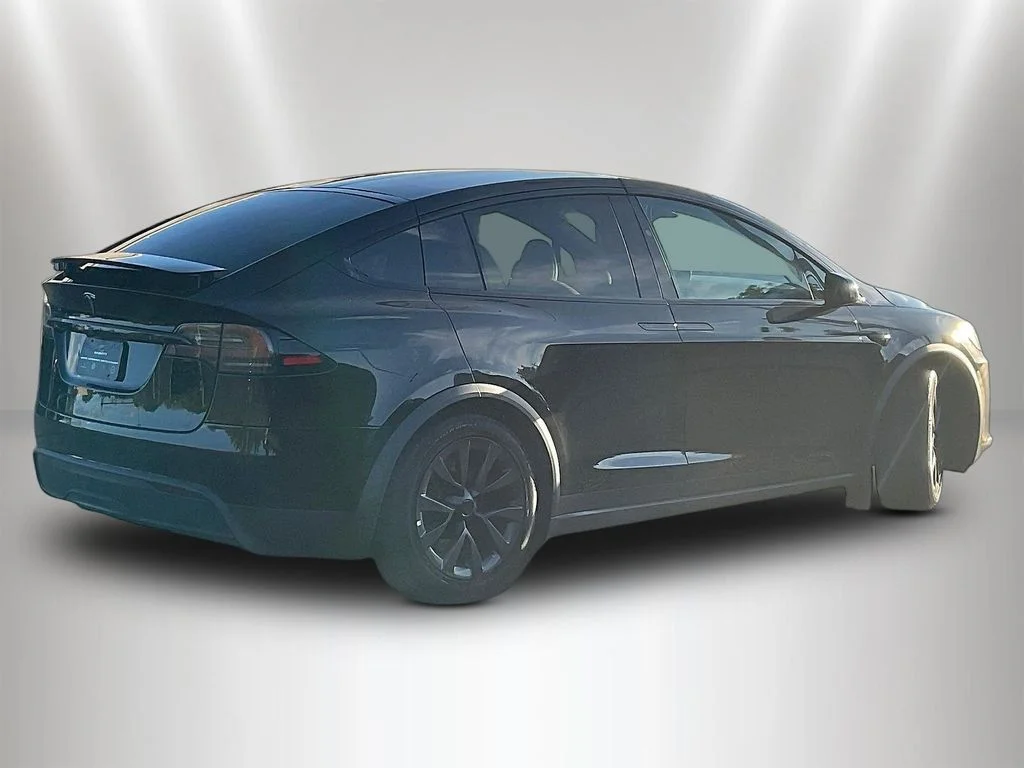 Used 2023 Black Tesla Standard Range image 6