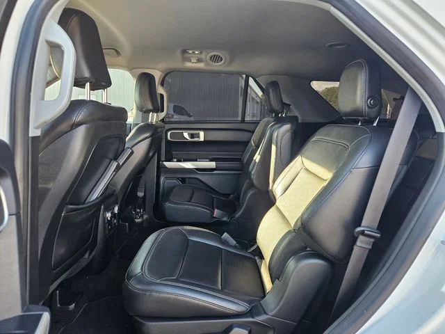 Used 2020 White Metallic Ford XLT image 5