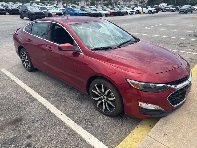2021 Chevrolet Malibu RS's photo