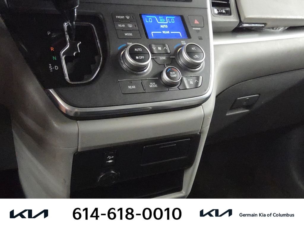 Used 2015 Black Toyota LE image 24