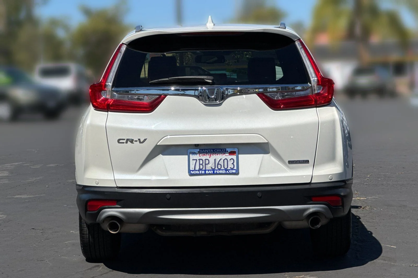 Certified Used 2018 White Honda Touring image 31