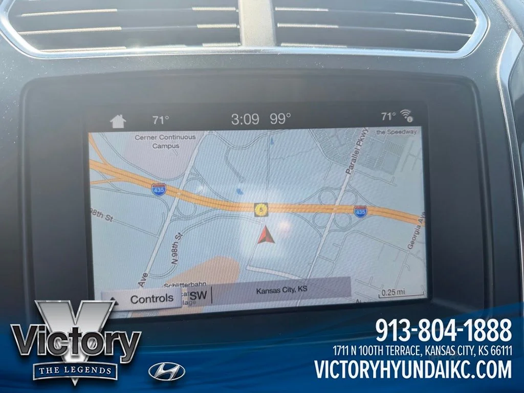 Used 2018 Black Ford Platinum image 31