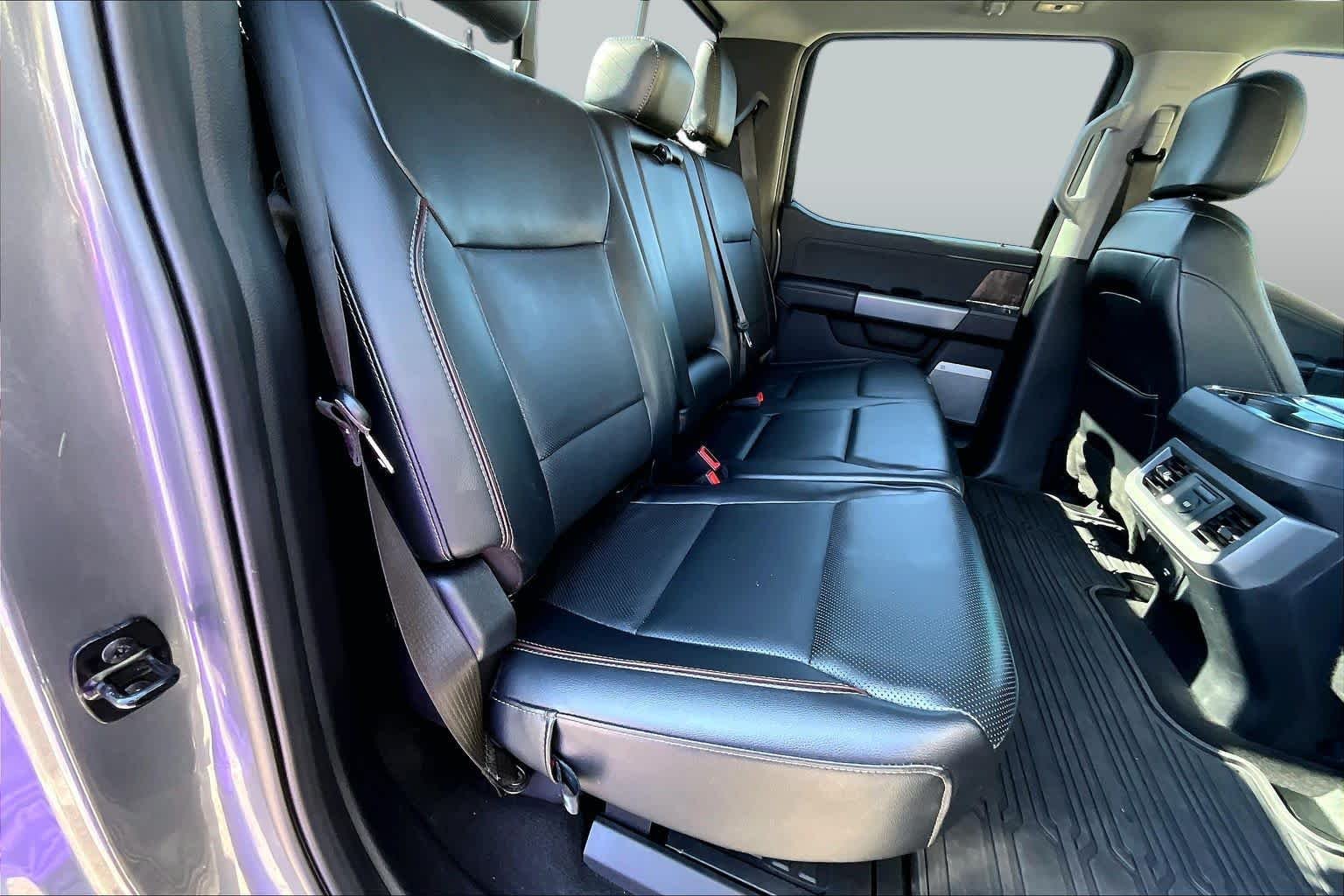 Used 2024 Carbonized Gray Ford LARIAT image 20