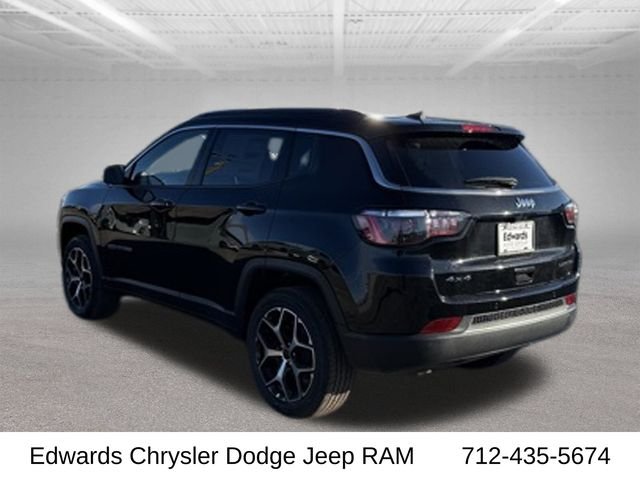 New 2026 Diamond Black Crystal Pearlcoat Jeep Limited image 6