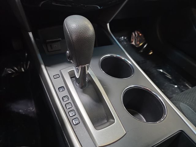 Used 2015 Blue Nissan 2.5 S image 23
