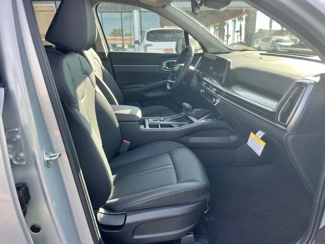 New 2026 White Kia S image 23