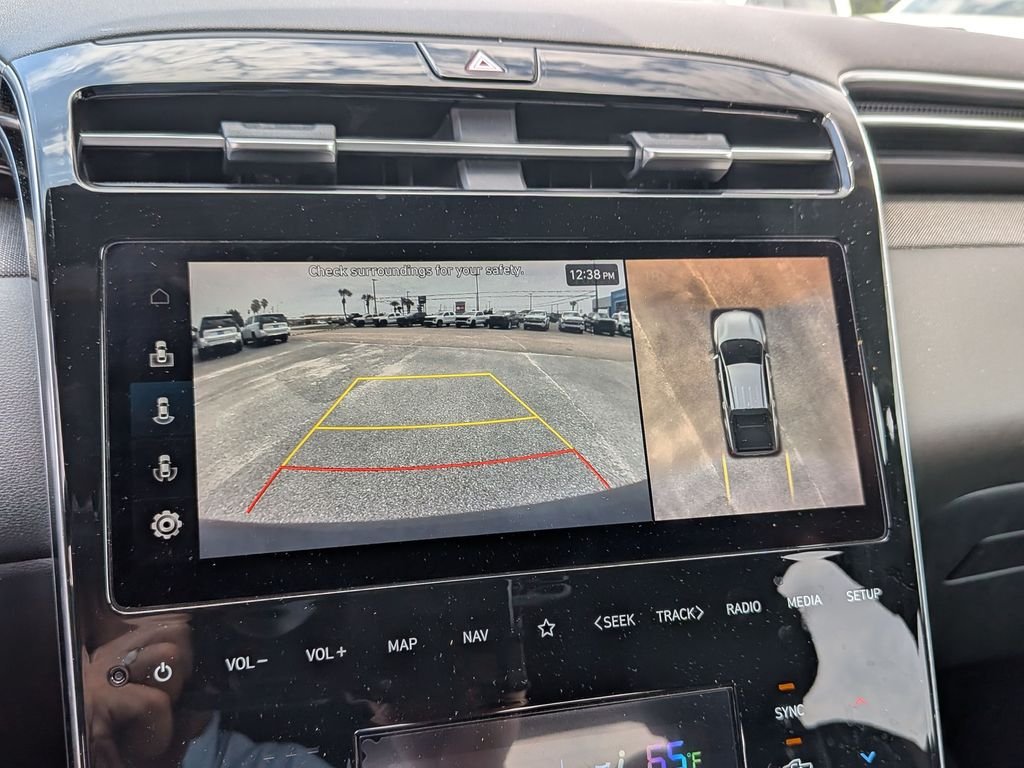 Used 2022 Black Hyundai Limited image 21