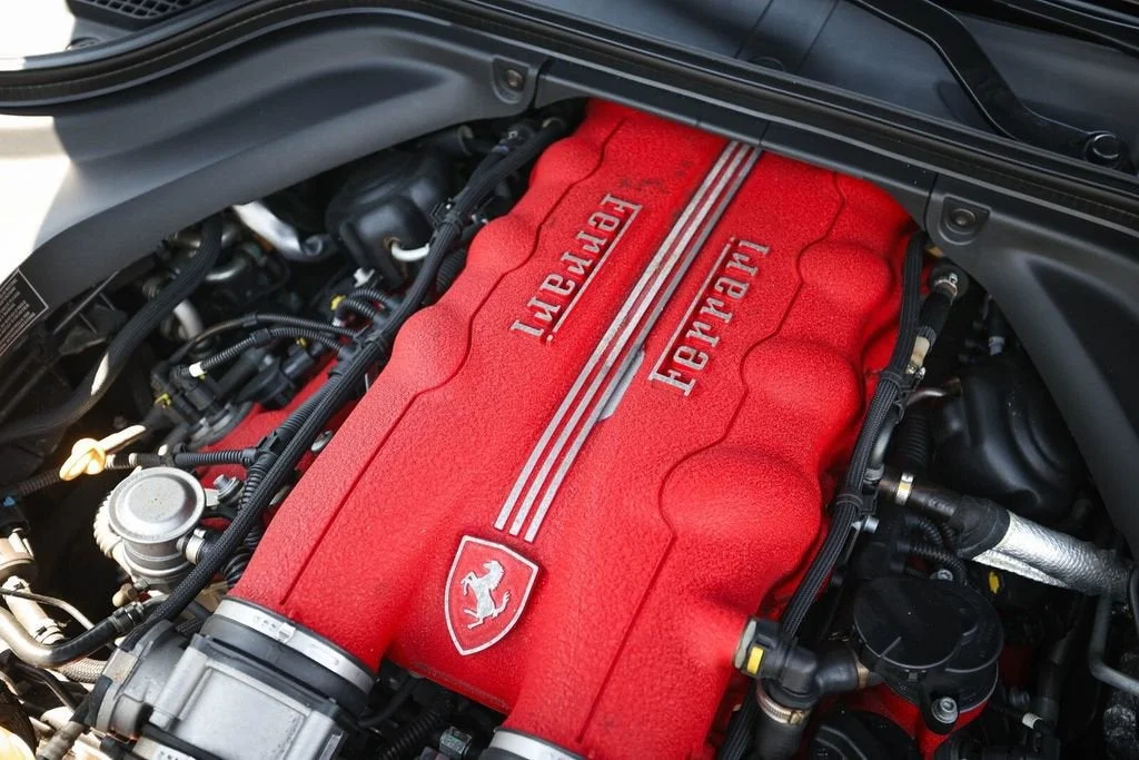 Used 2011 Nero Daytona Ferrari Base image 25