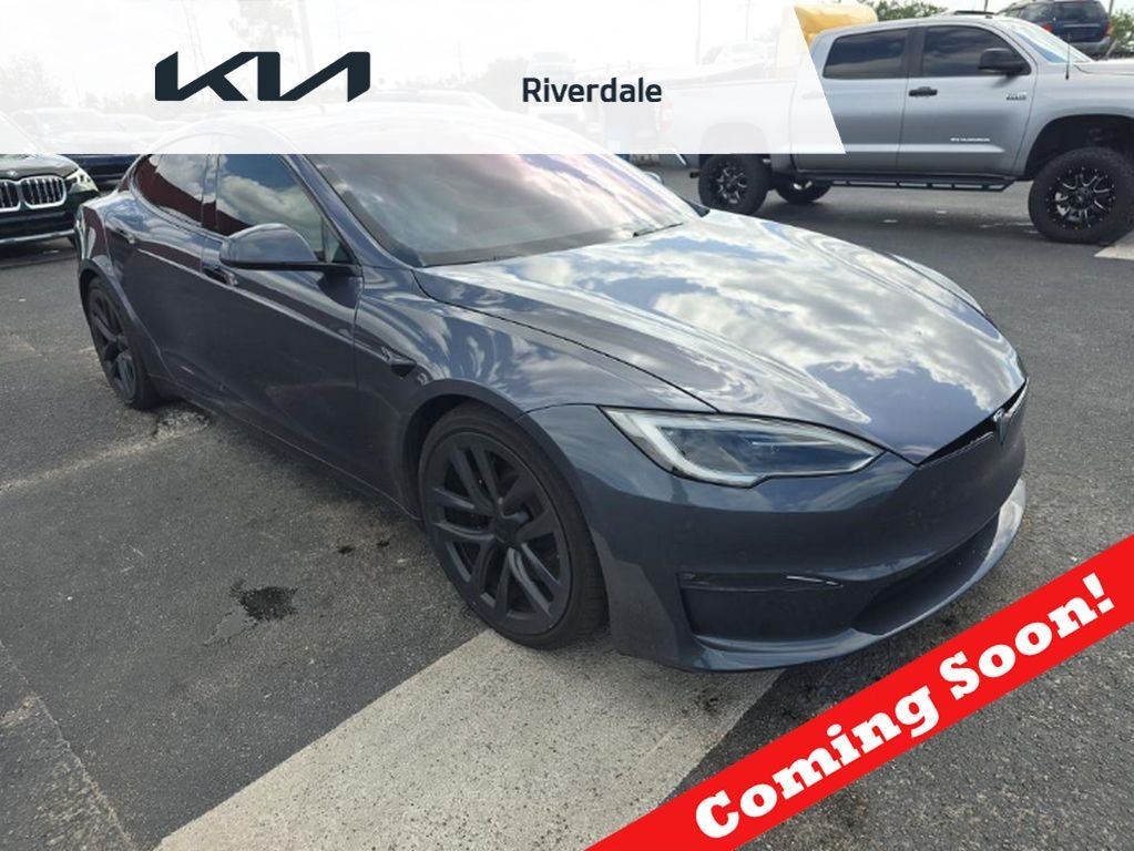 2023 Tesla Model S Standard Range's photo