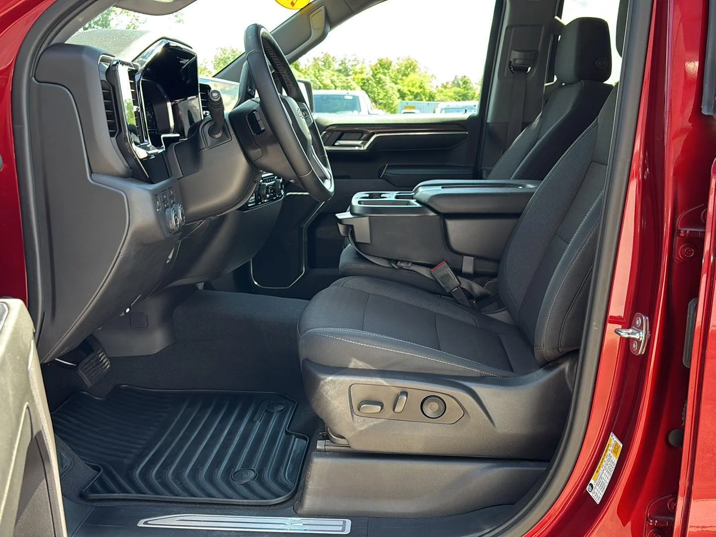 Used 2023 Radiant Red Chevrolet LT image 22