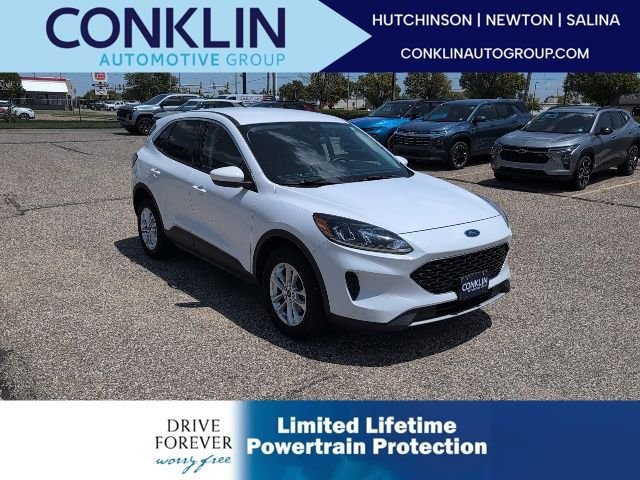 Used 2021 White Ford SE image 1