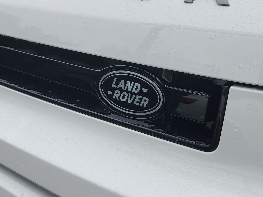 New 2026 Fuji White Land Rover S image 11