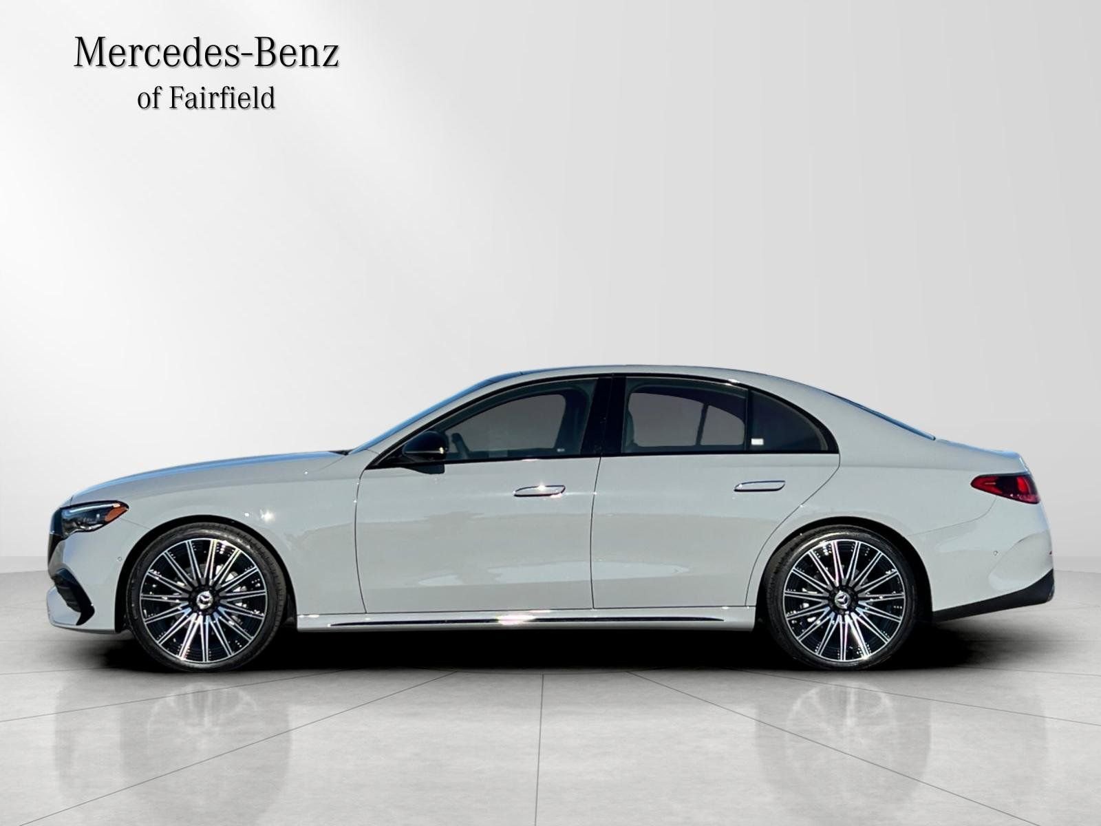 New 2026 MANUFAKTUR Alpine Grey Mercedes-Benz E 350 image 5