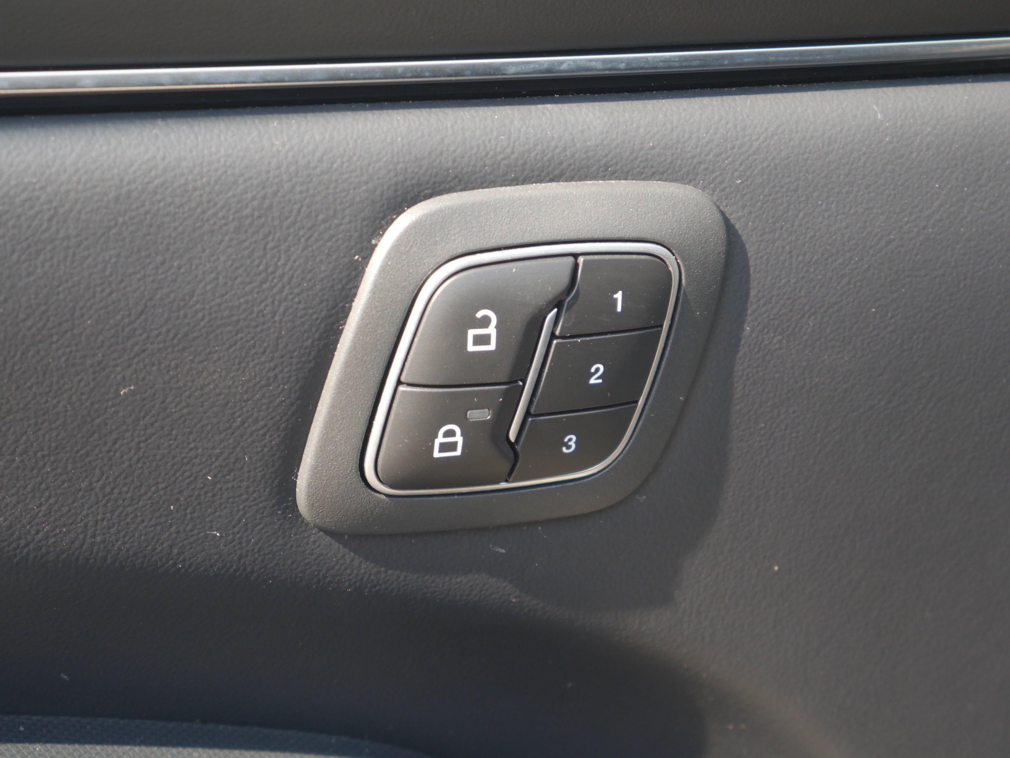 Used 2025 Desert Sand Ford Premium image 40