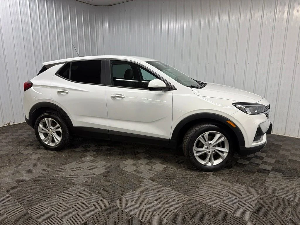 Used 2020 White Buick Preferred image 1