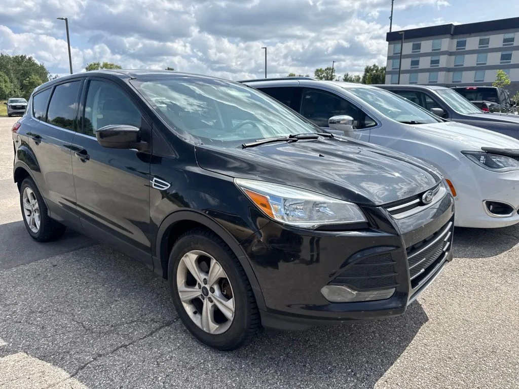 Used 2015 Tuxedo Black Ford SE image 26