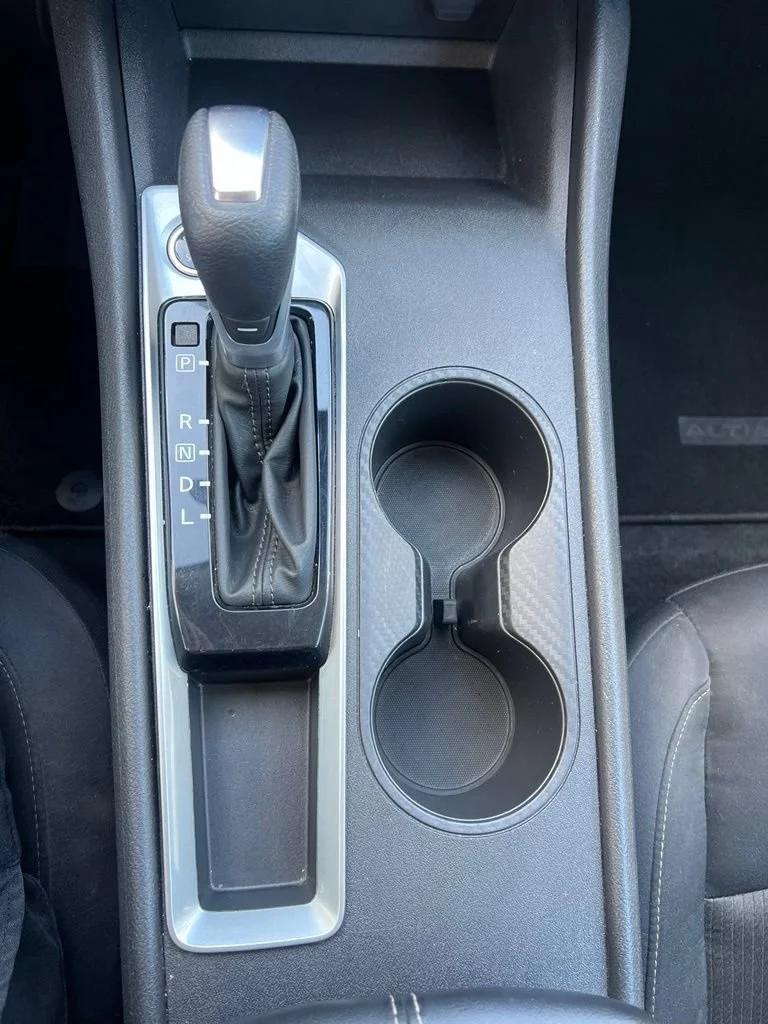 2025 Nissan Altima SV - Photo 18