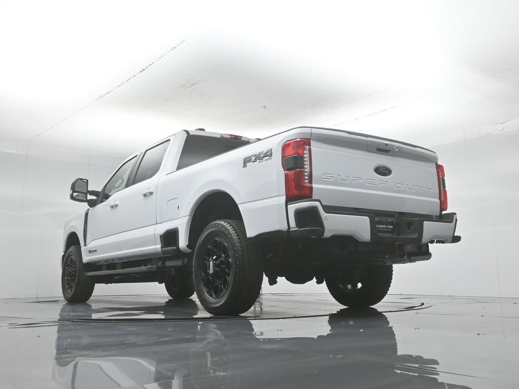 New 2026 Oxford White Ford XLT image 48