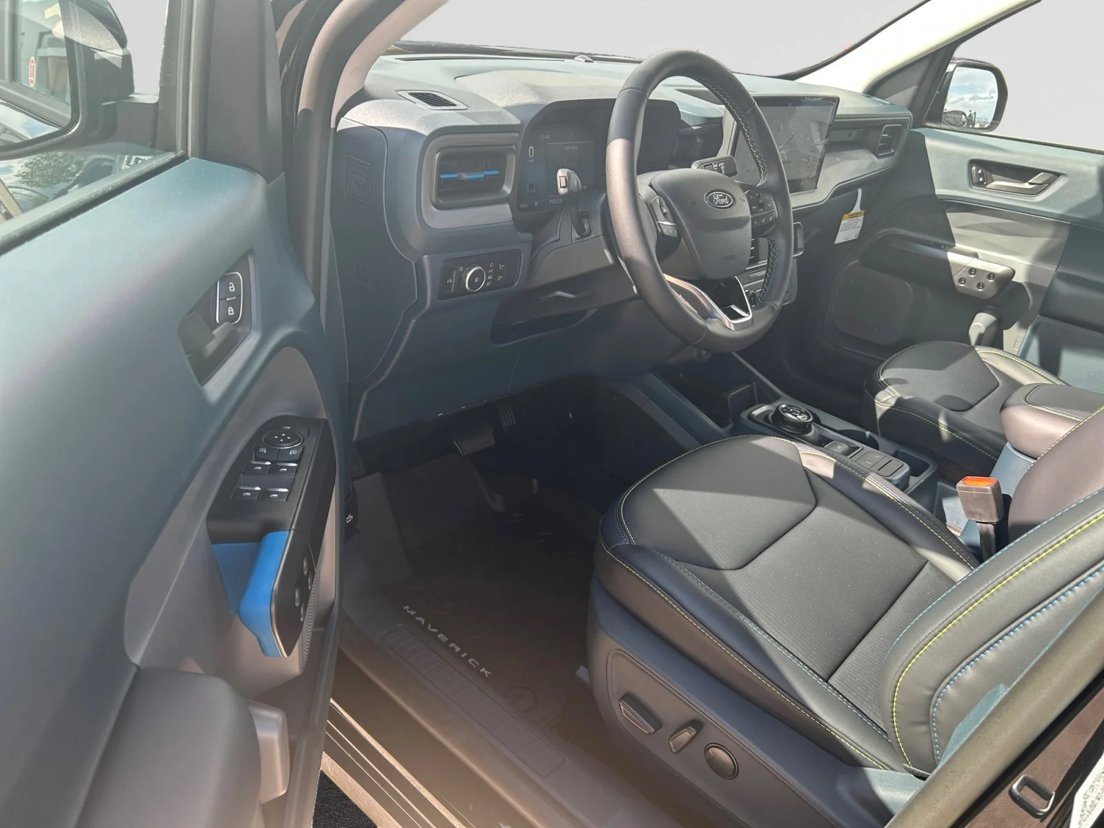 New 2026 Shadow Black Ford Lobo Standard image 12