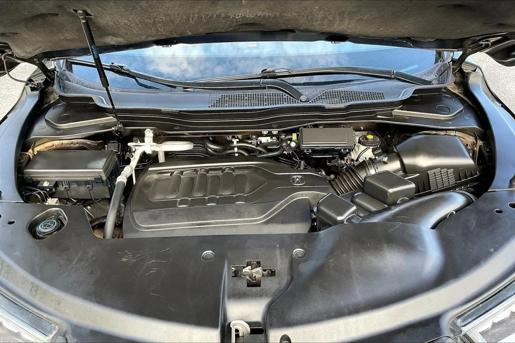 Used 2020  Acura Advance image 33