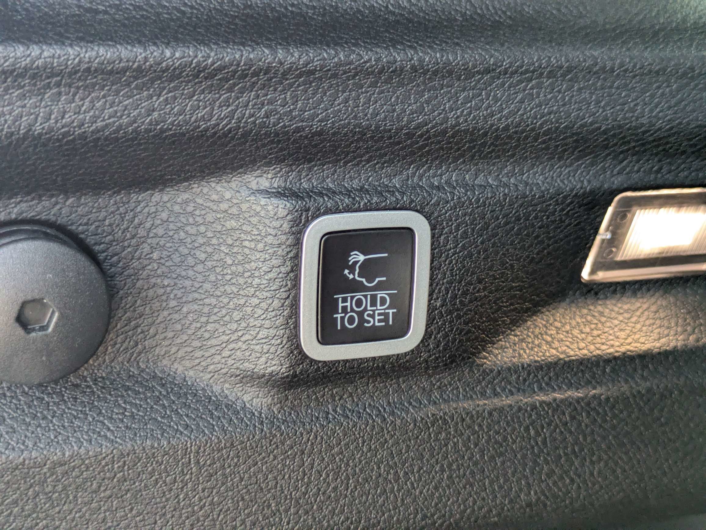 Used 2024 Gray Jeep Limited image 11