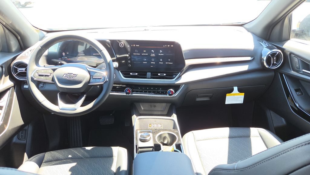 2026 Chevrolet Equinox LT - Photo 9