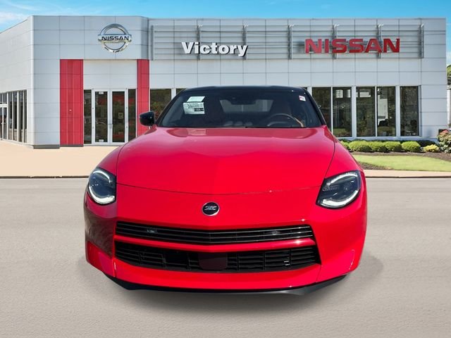 New 2027 Solid Red / Super Black Two-tone Nissan Performance image 8