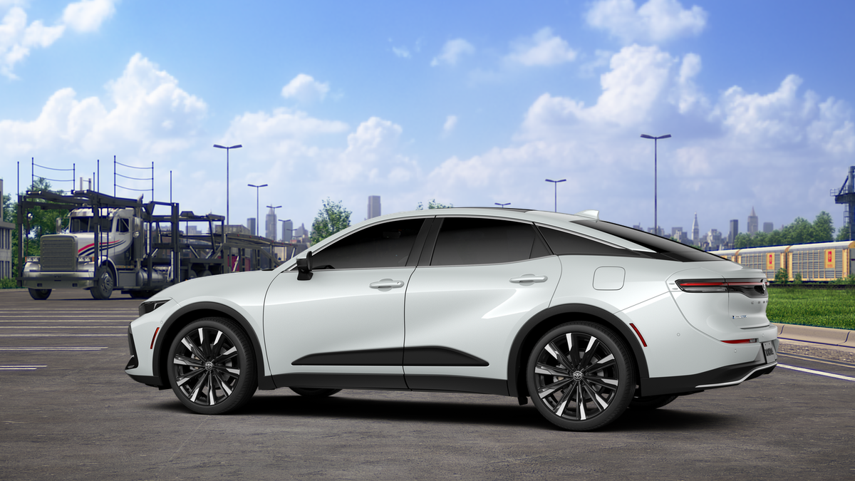 New 2026 Oxygen White Toyota Platinum image 28