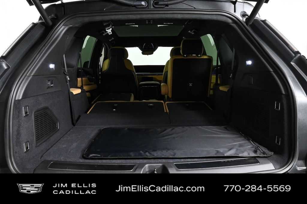 2025 Cadillac Escalade IQ Luxury 2 - Photo 34