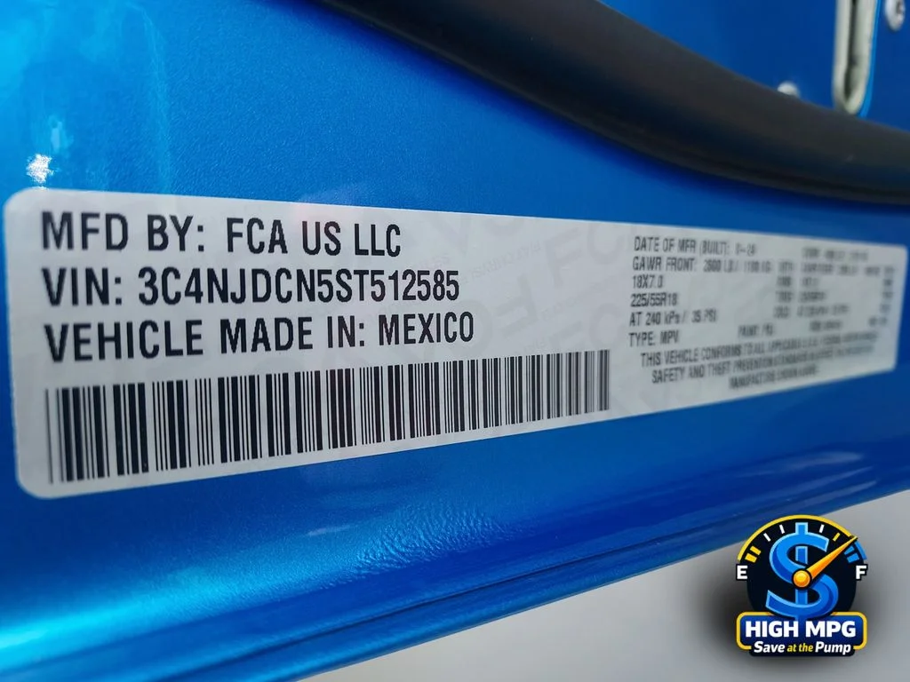 Used 2025 Blue Jeep Limited image 35