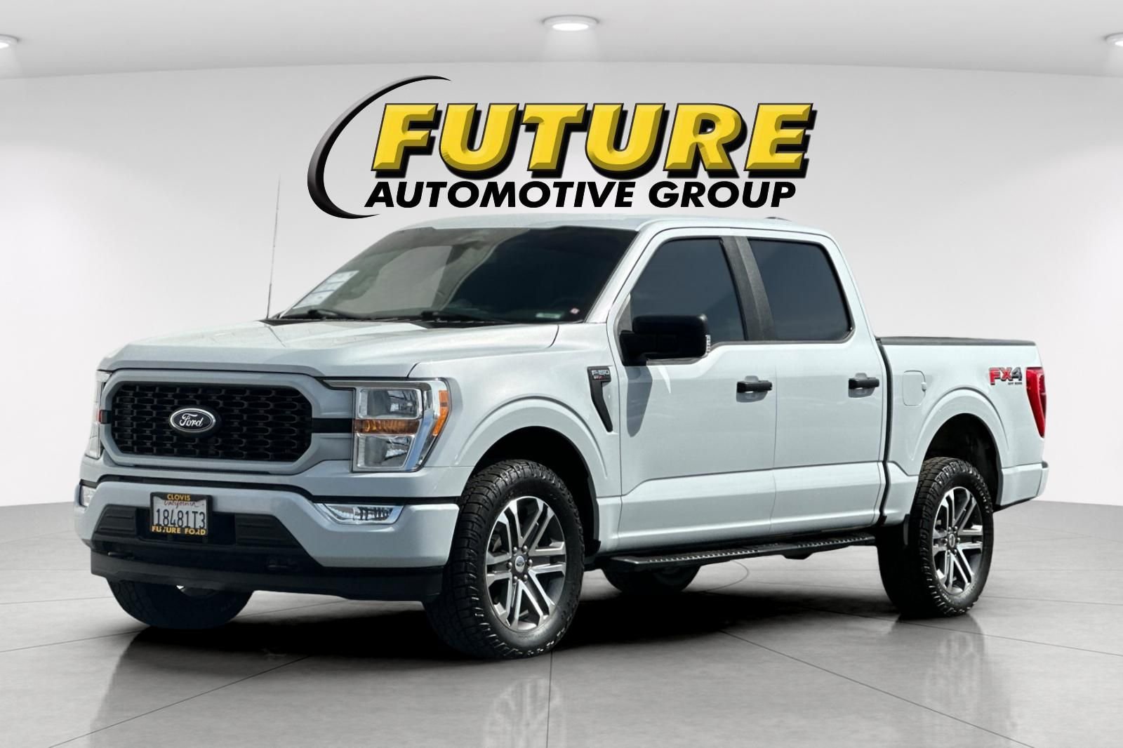 Used 2022 White Ford XL image 7