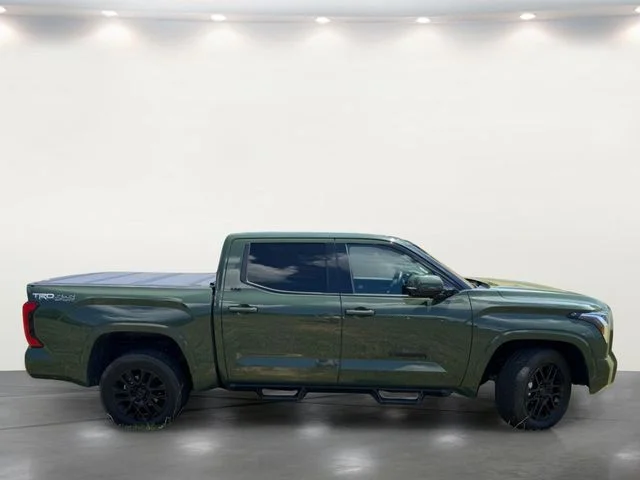 Used 2023 Green Toyota SR5 image 10